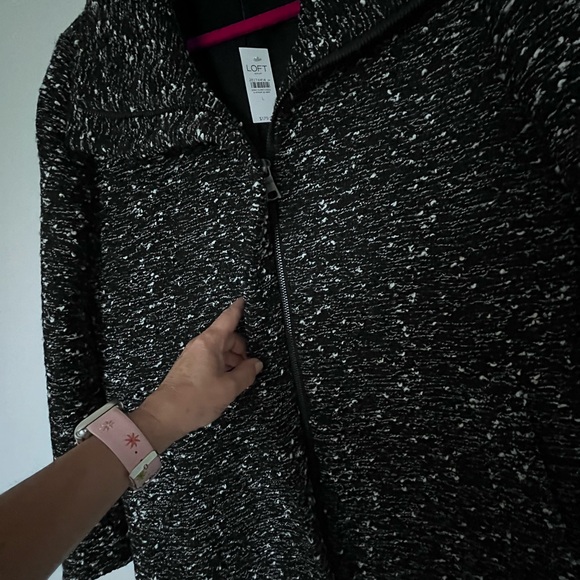 🌺 SOLD - LOFT Winter Coat - Size L- New - Picture 9 of 11